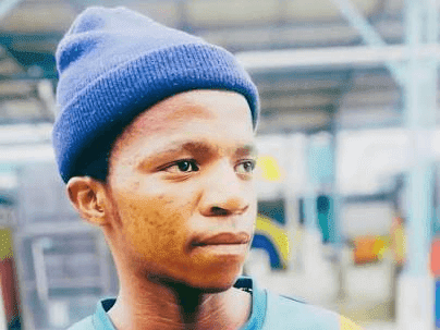 06. Kunzima emndenini othole ingane yawo igqitshiwe.