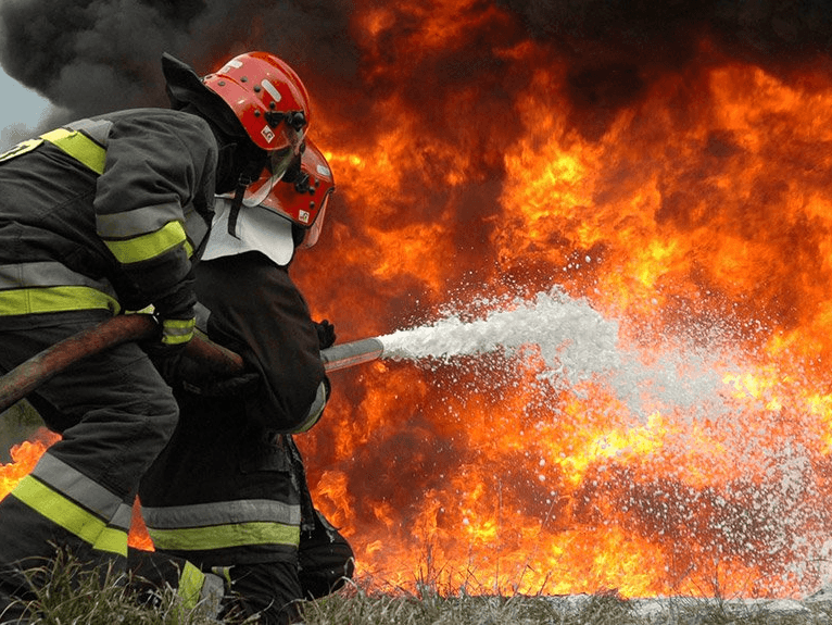 09. Bafundiswe ngokumelana nokuguquguquka kwemvelo