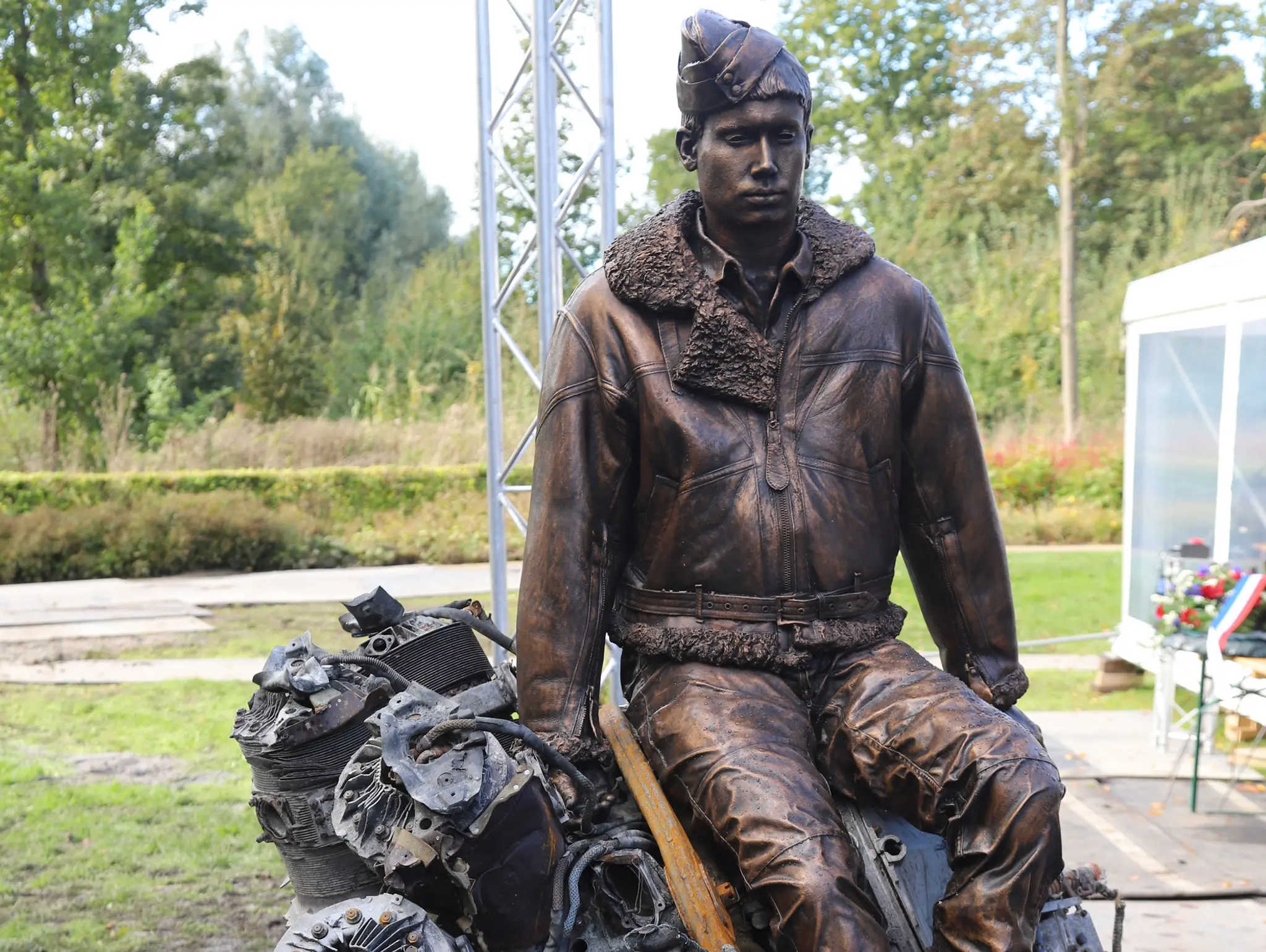 Monument Unveiled for Bomber Crew