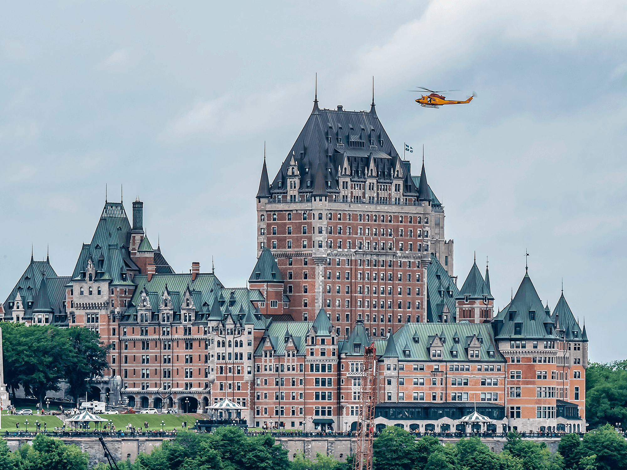 When the pandemic moves an air show over your house