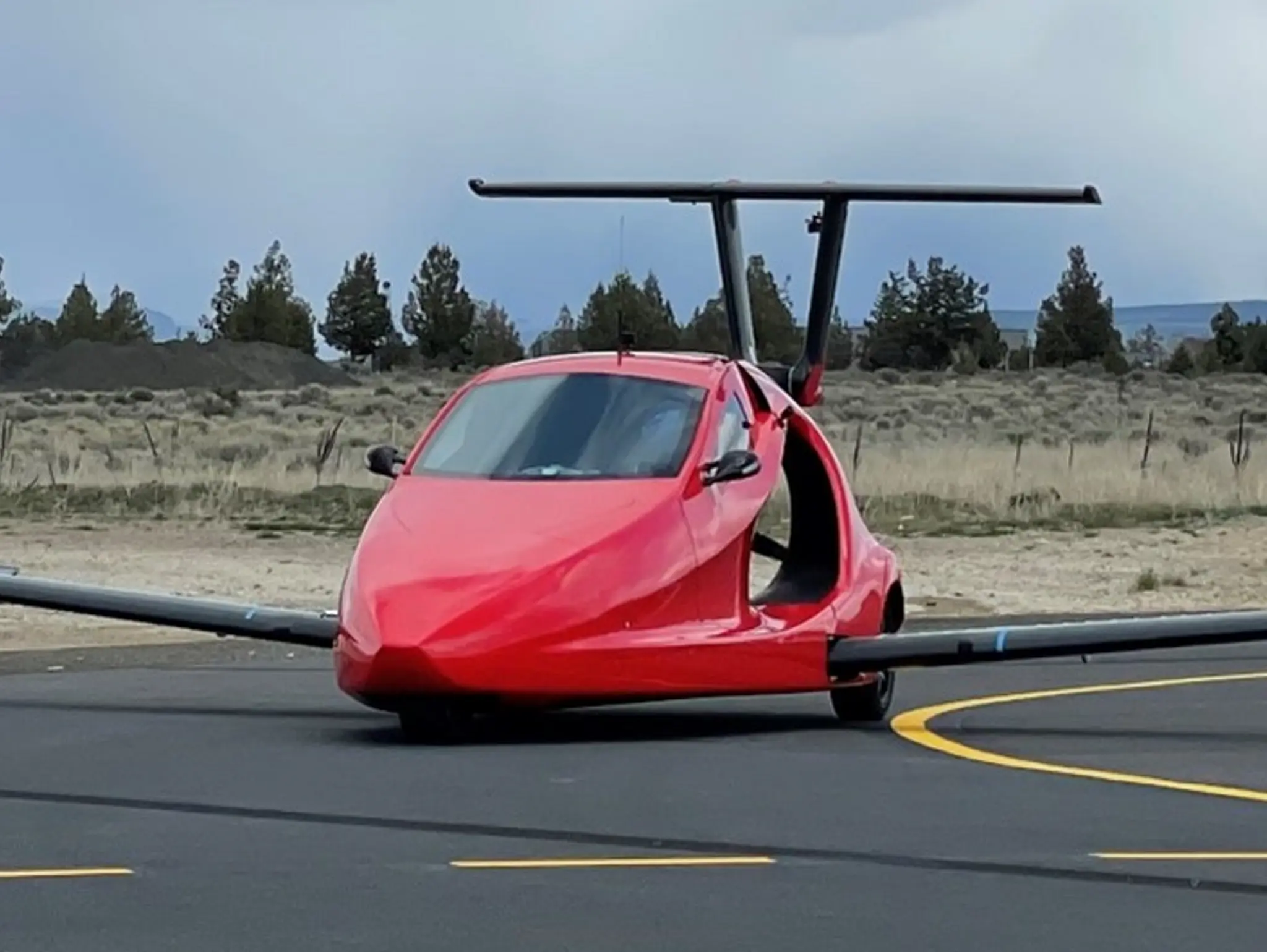 Switchblade Flying Car reservations exceed 100 per month