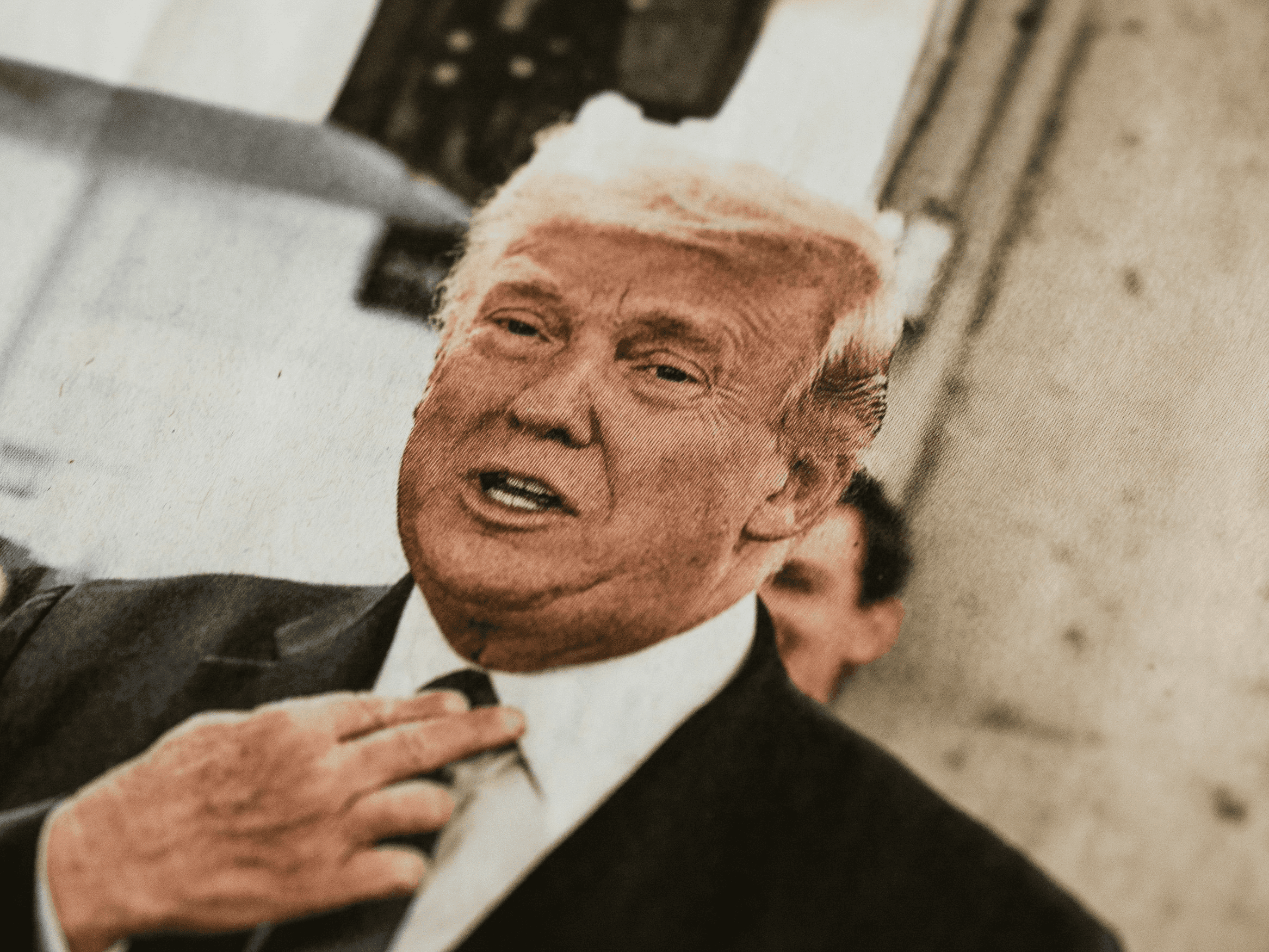 478 Souvenir & History ที่เปิดขวด “ประธานาธิบดีทรัมป์”