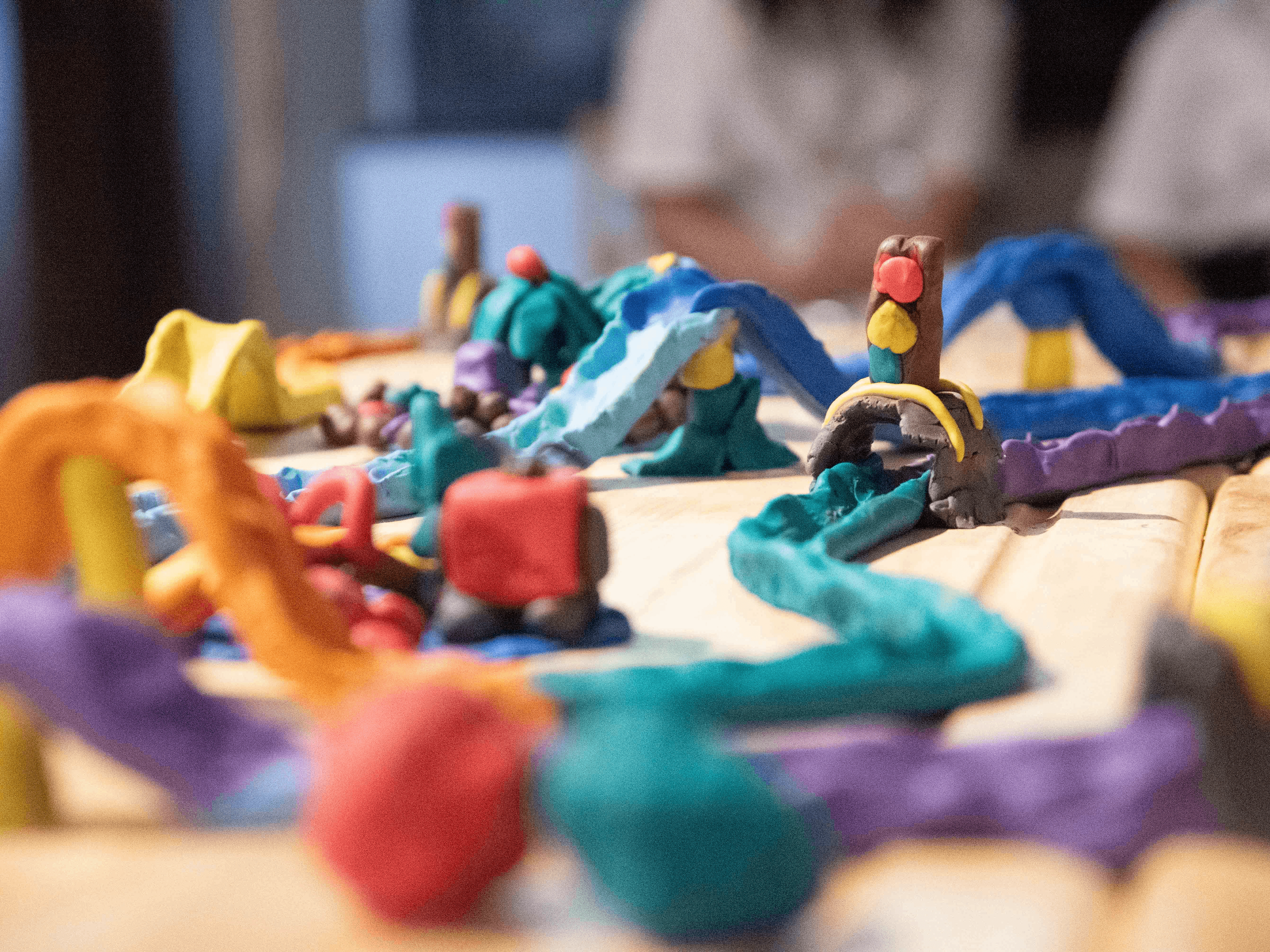 486 คิด - cool รางดินนํ้ามัน สีสันคมนาคมย่อส่วน