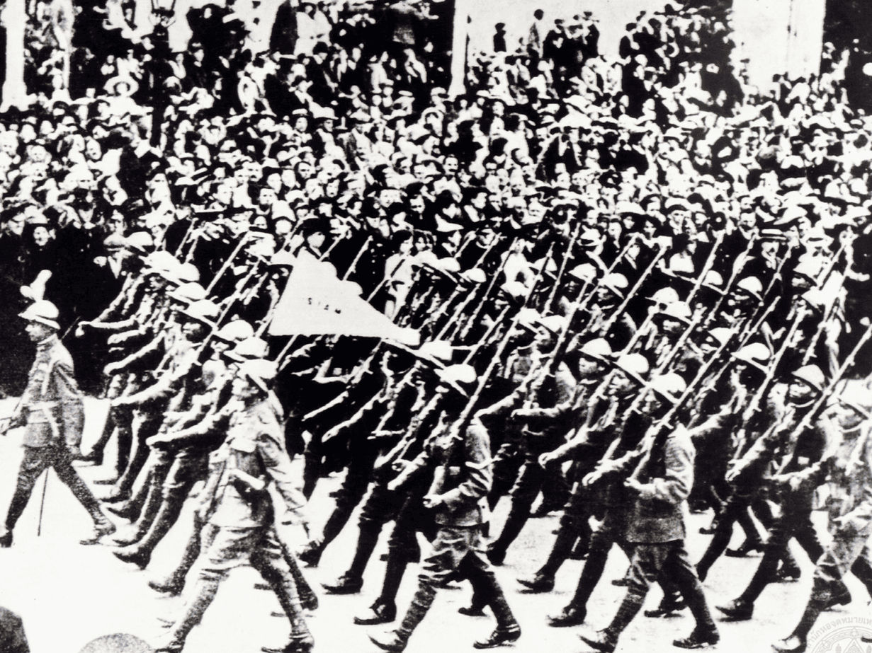 ลองอ่าน 488 เครื่องแบบทหารสยามในสงครามโลกครั้งที่ ๑