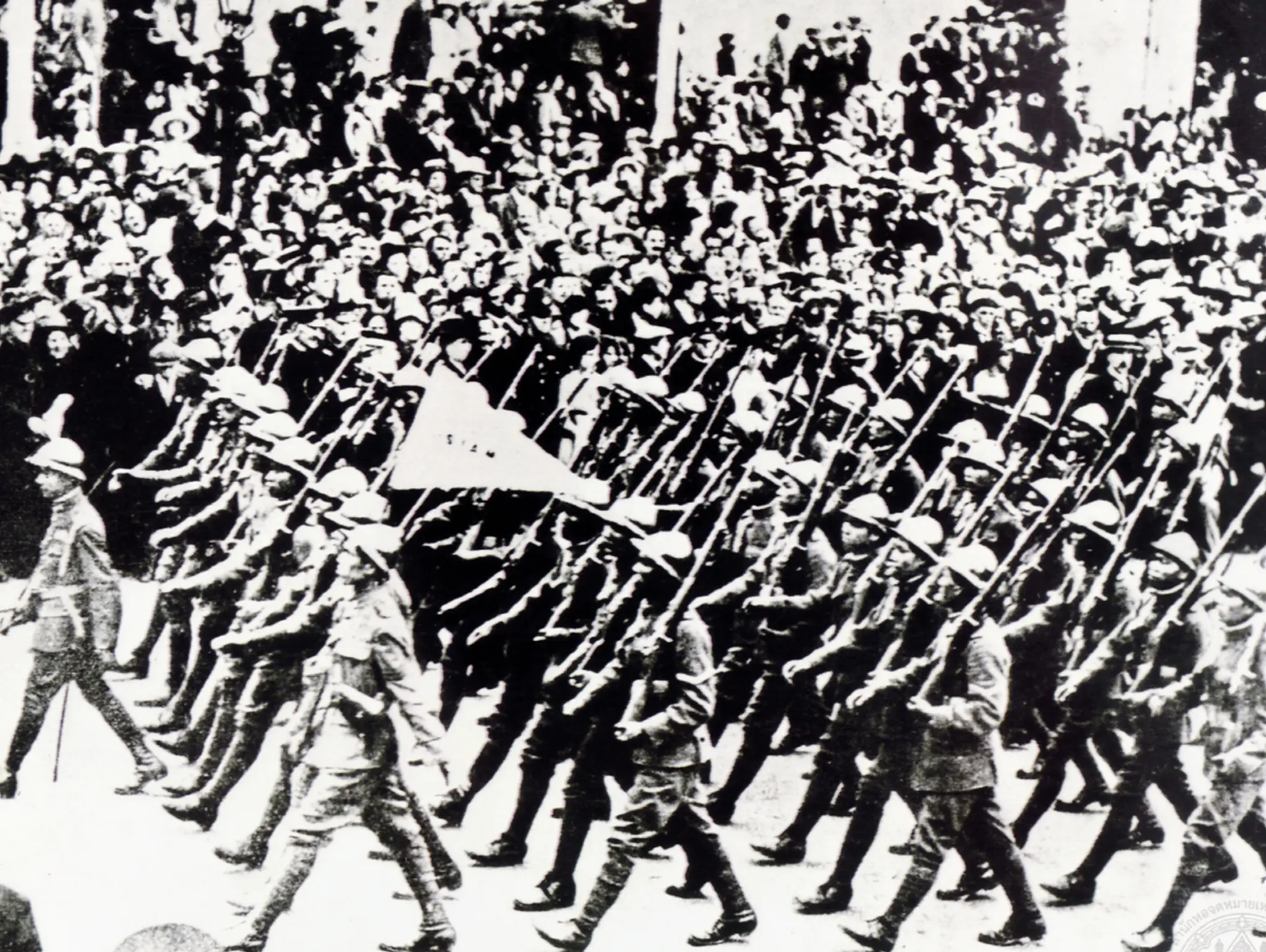 ลองอ่าน 488 เครื่องแบบทหารสยามในสงครามโลกครั้งที่ ๑