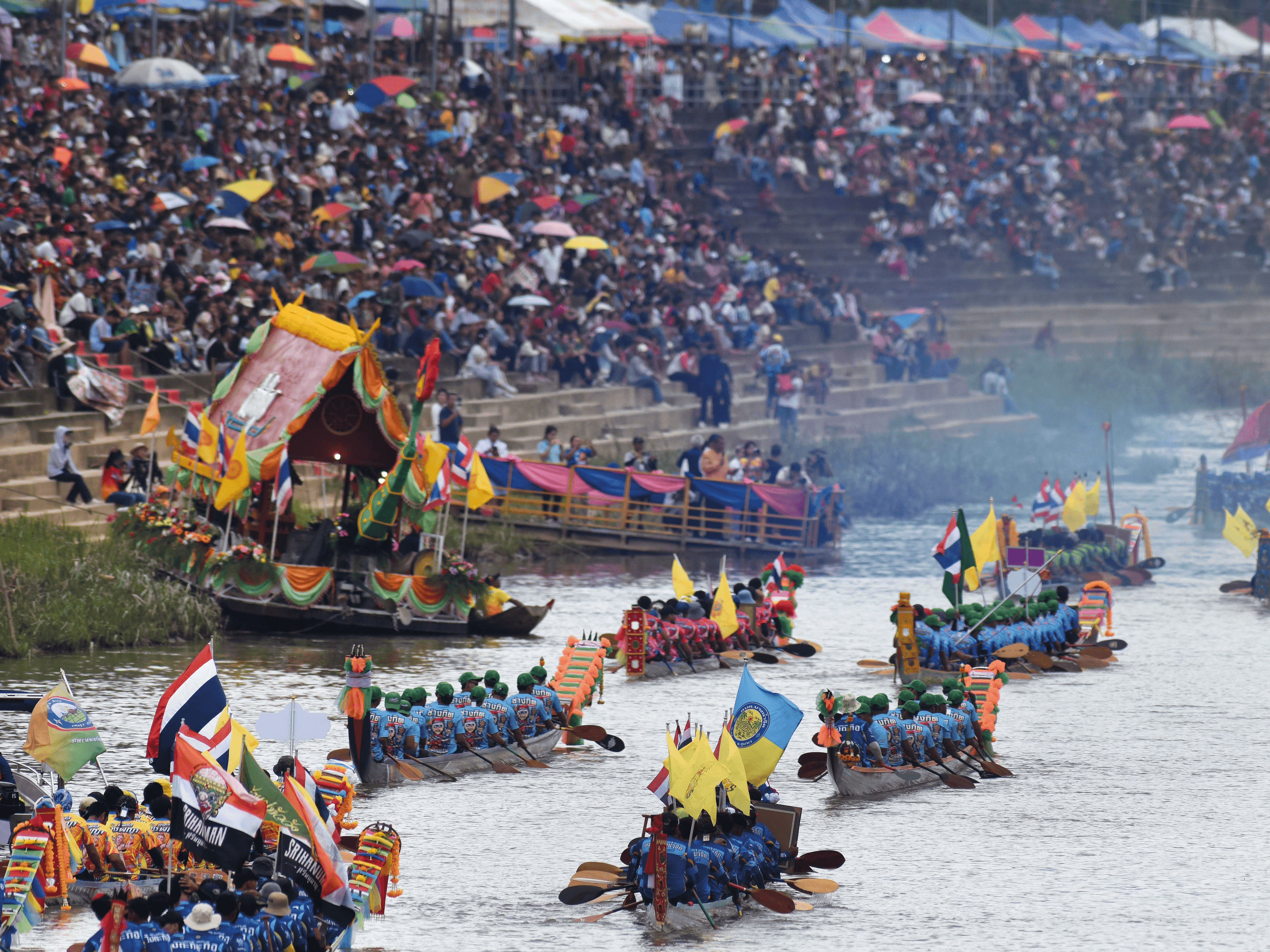 498 เรือรับเสด็จพระพุทธเจ้า ขึ้นโขนชิงธง ออกพรรษาที่หลังสวน