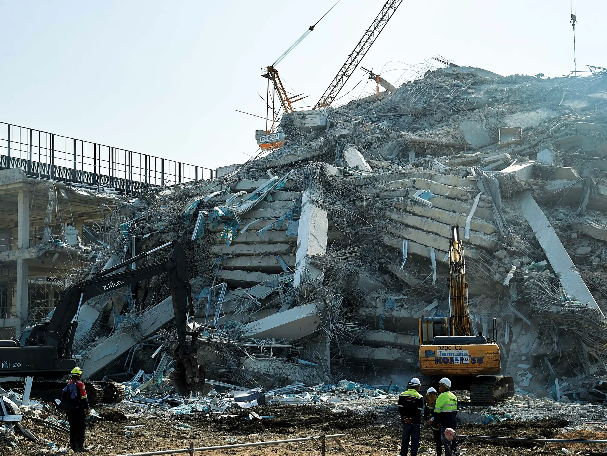 483 สารคดีบันทึก แผ่นดินไหวใหญ่ ๒๕๖๘ ตึกถล่ม โกลาหลทั่วกรุง