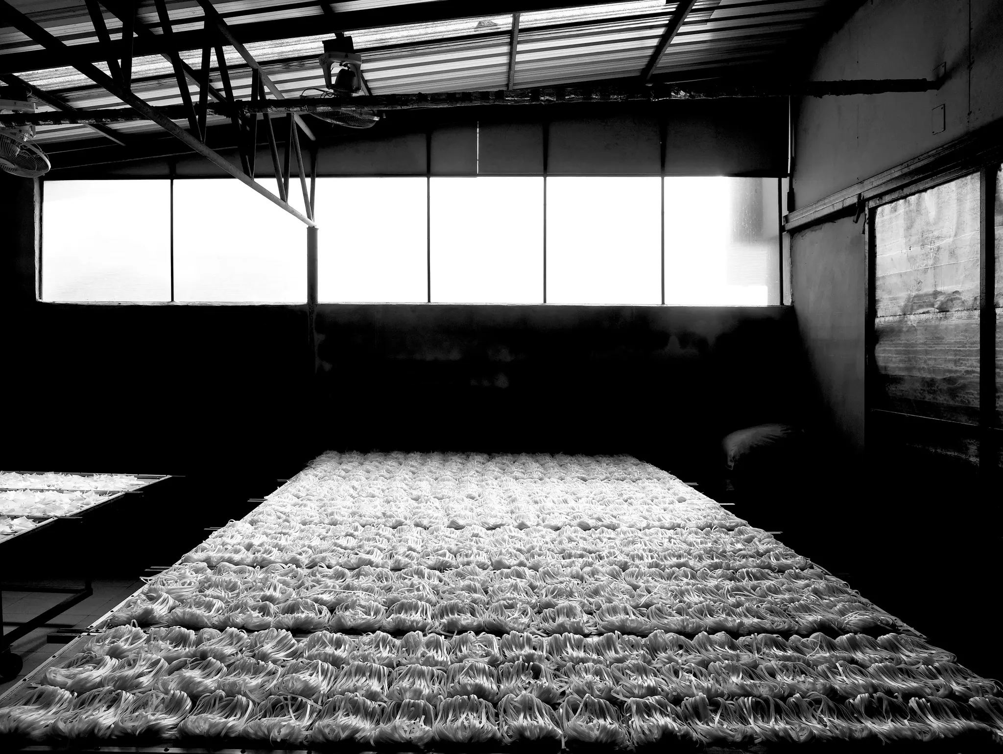 ลองอ่าน 480 Foto Essay เส้นจันท์