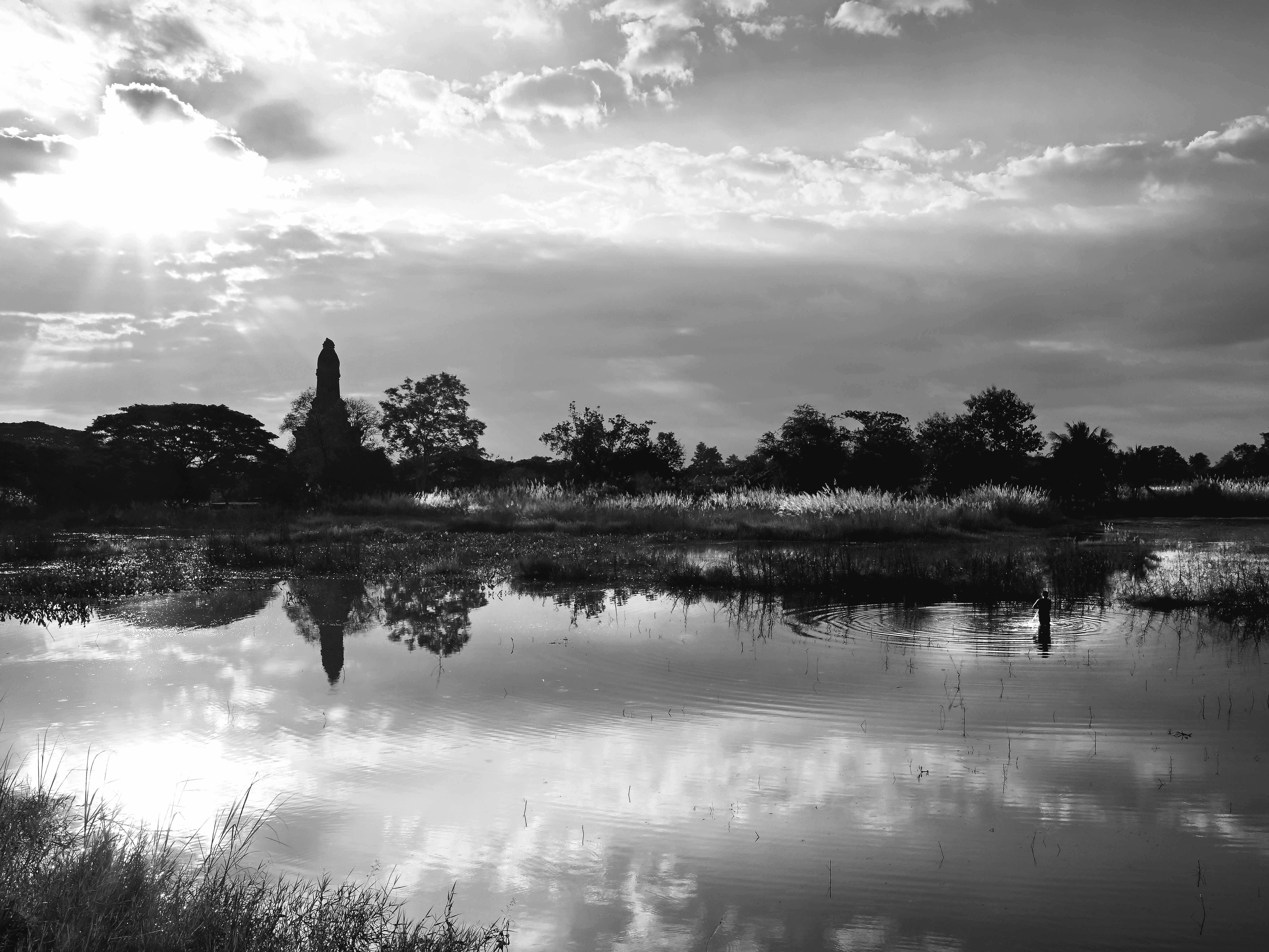 ลองอ่าน 493 “ฉาก” ในงานของ “มาลัย ชูพินิจ”