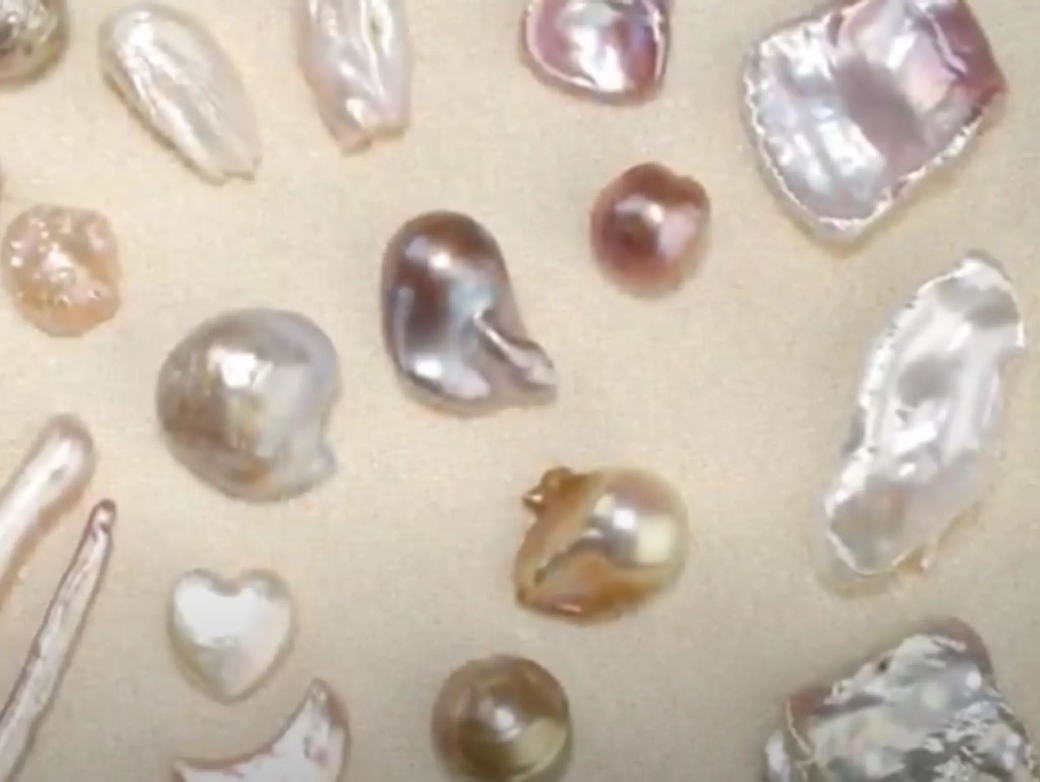 VIDEO: Top 10 Most Beautiful, Elegant, and Expensive Types of Pearls