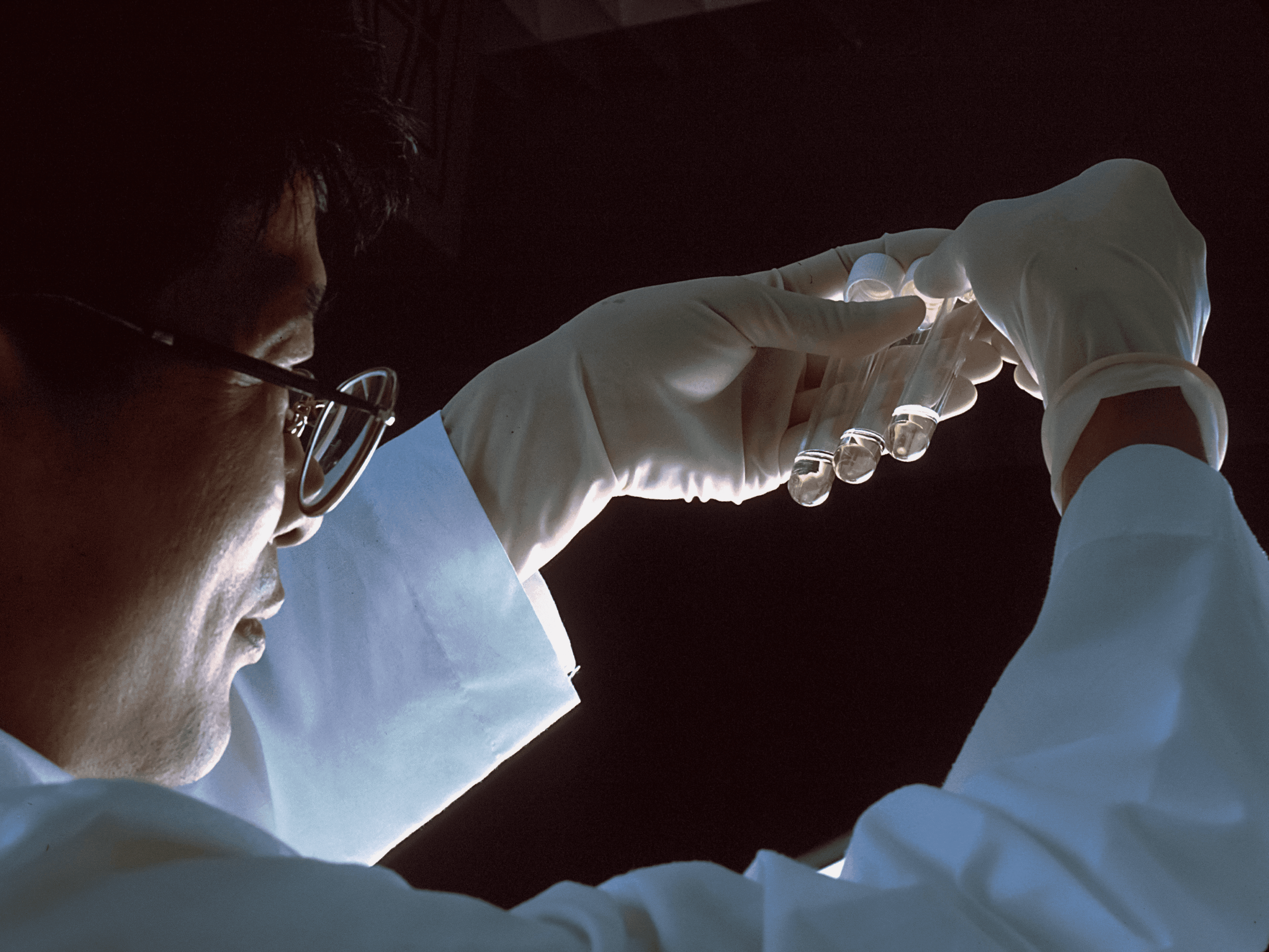 CDMO wins tech transfer and production contract for HIV drug candidate