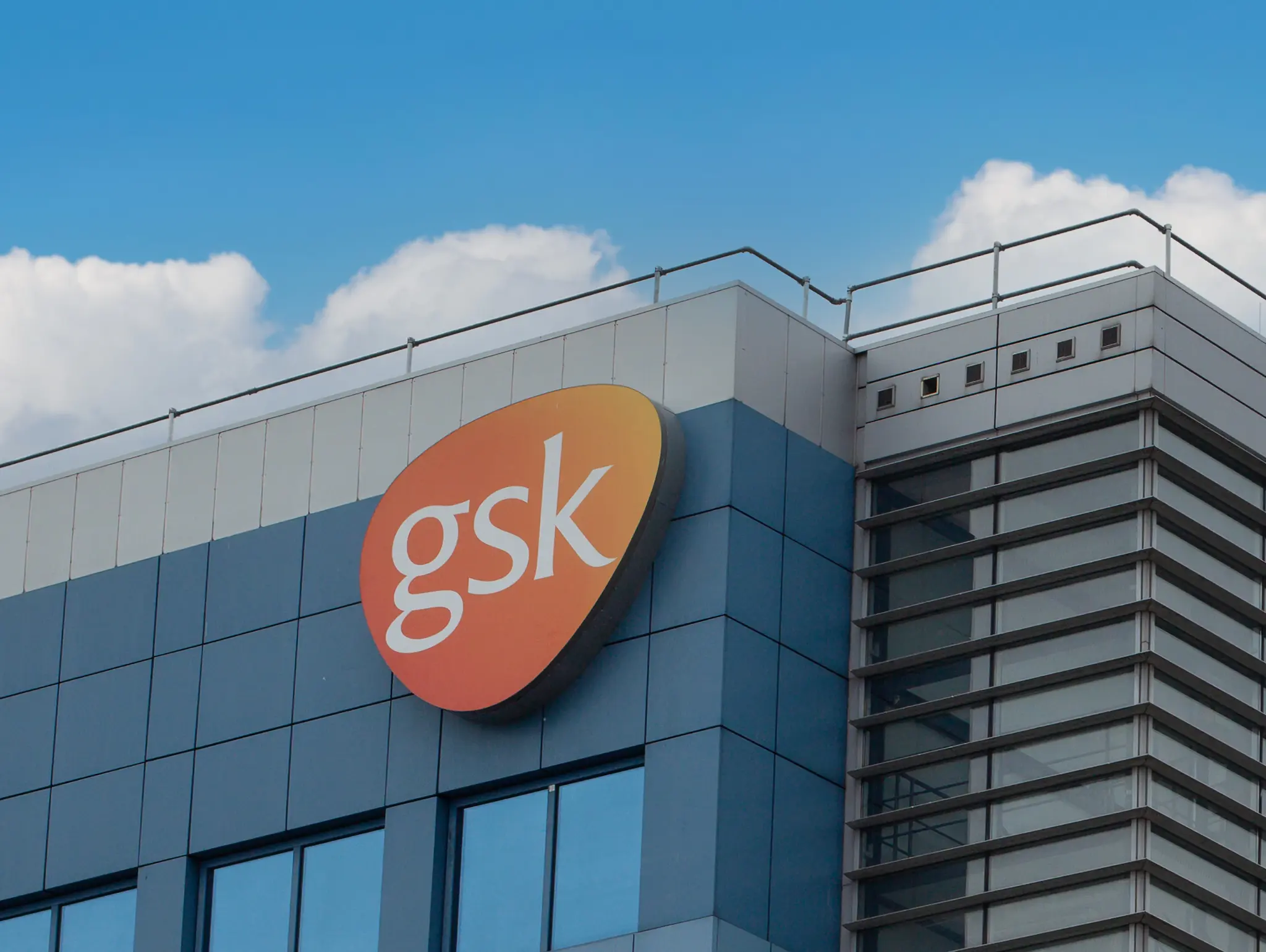 Trade union Unite calls for GSK staff walkouts over pay increase disputes